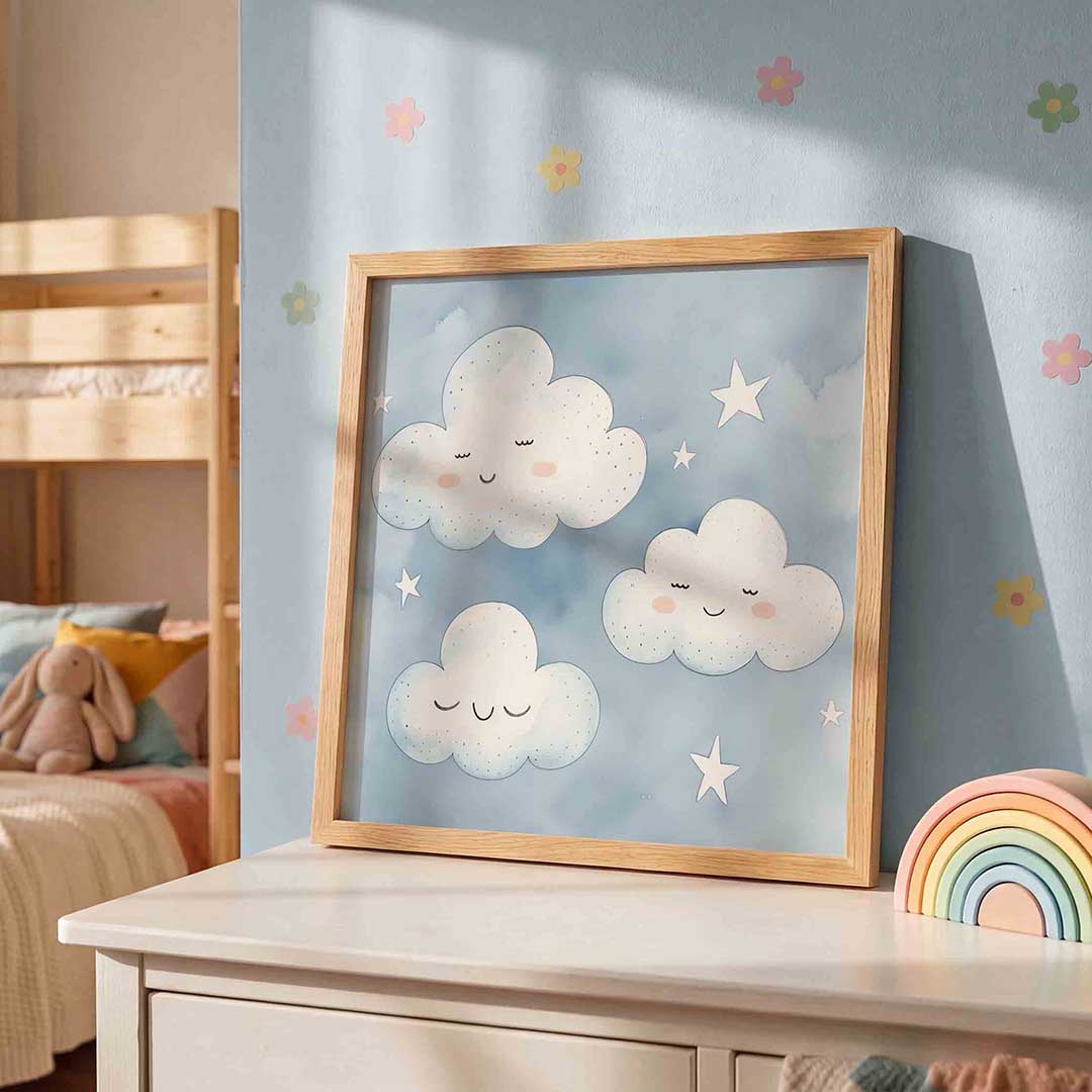Lachende wolken en sterren – speelse wandkunst als vierkante kinderposter