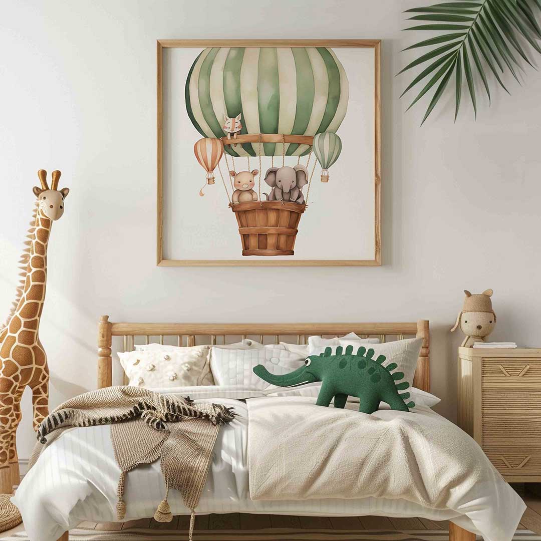 Dieren in luchtballon – vierkante kinderkamer wanddecoratie van WallArtistic