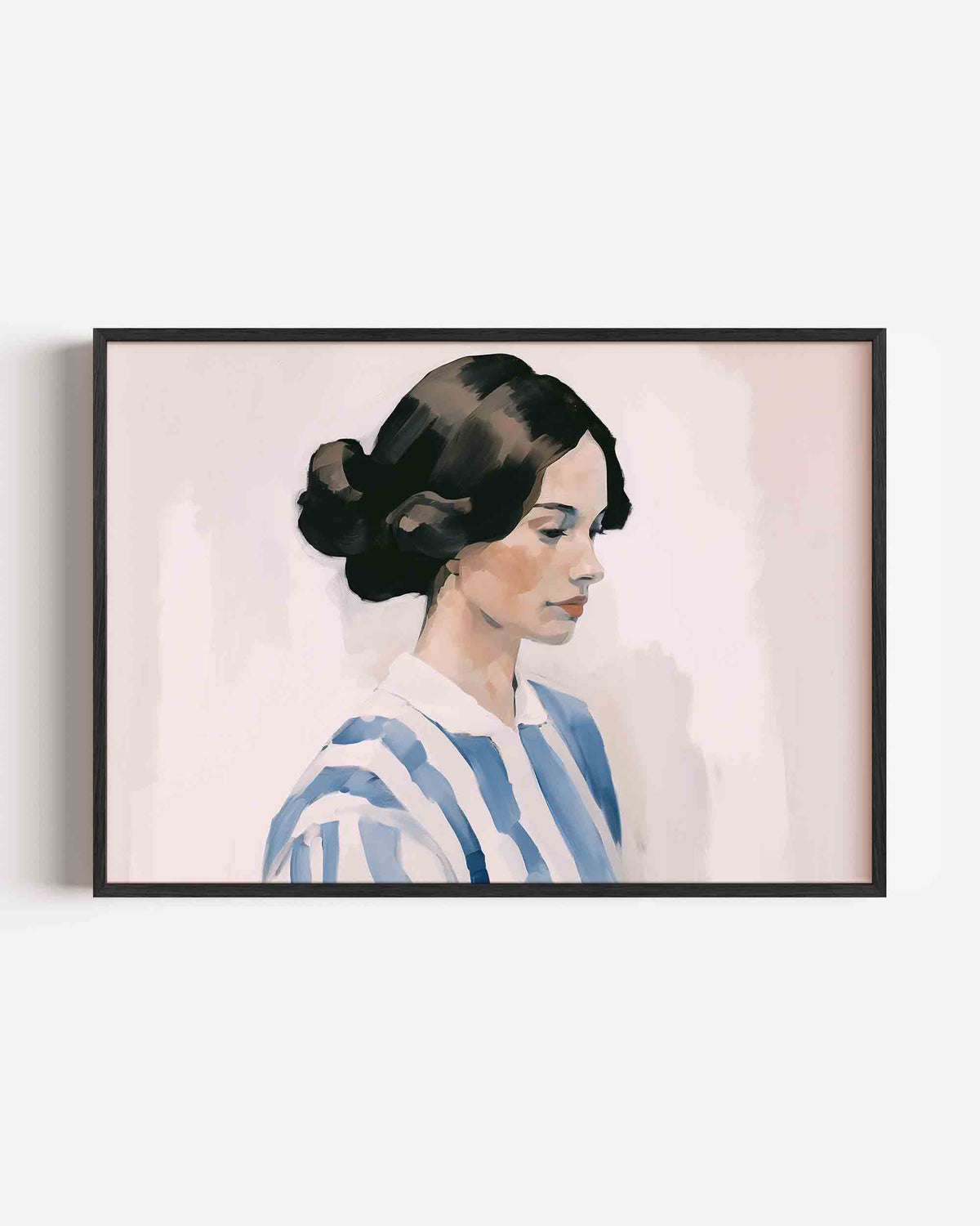 Vrouw in blauw gestreepte blouse – vrouwelijk portret als landscape poster