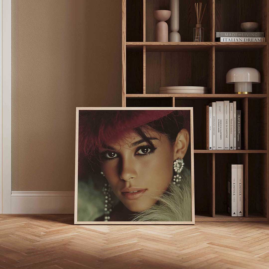 Portret met rode hoed – kleurrijke Pop Art poster in vierkant formaat
