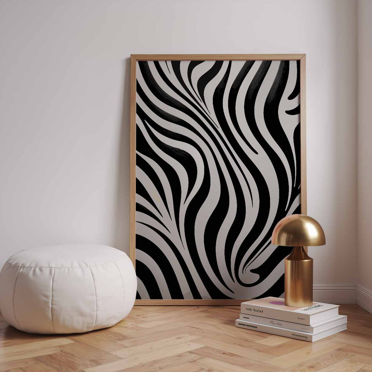 Elegante Zwart-Wit Zebra Stripes – staande kleurrijke abstracte wanddecoratie van WallArtistic