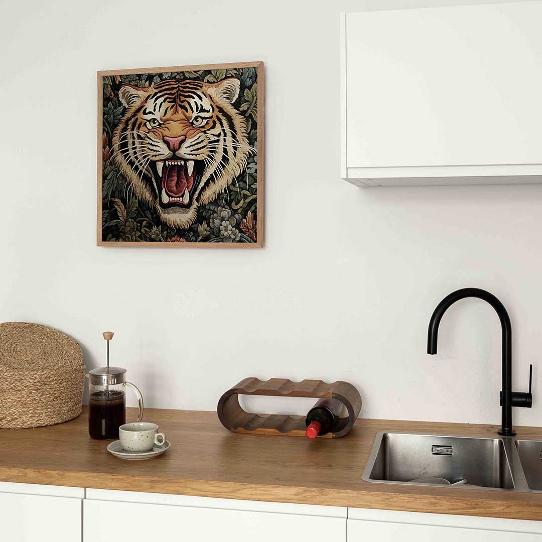 Tijger met bloemen – William Morris poster in vierkant formaat