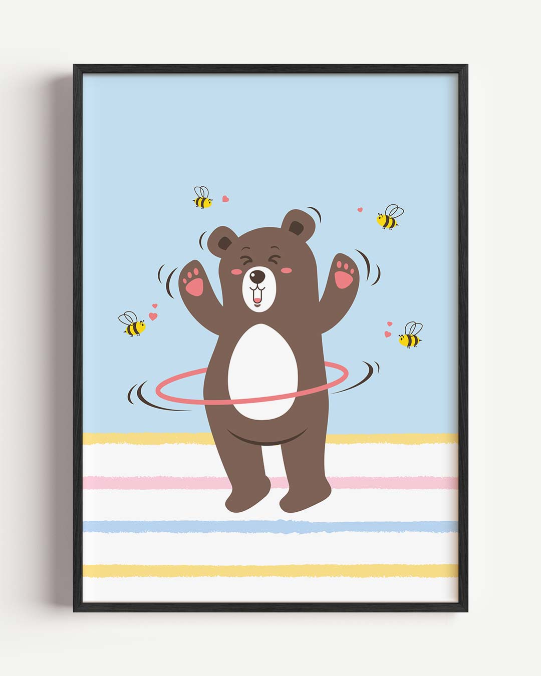 Vrolijke Hula Hoepende Beer – kids portret poster als wanddecoratie