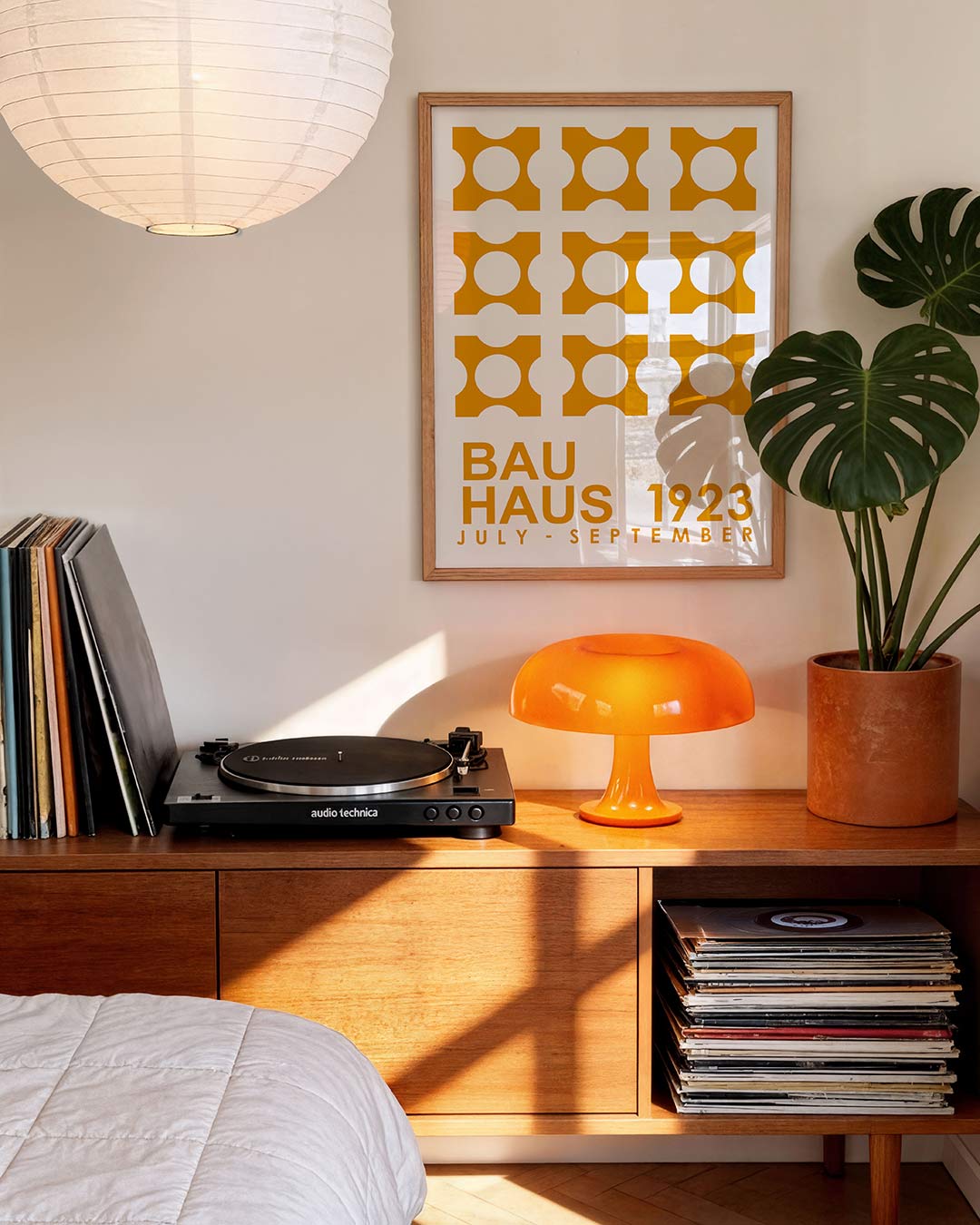 Vormritme en kleur – geometrische Bauhaus poster in staand formaat