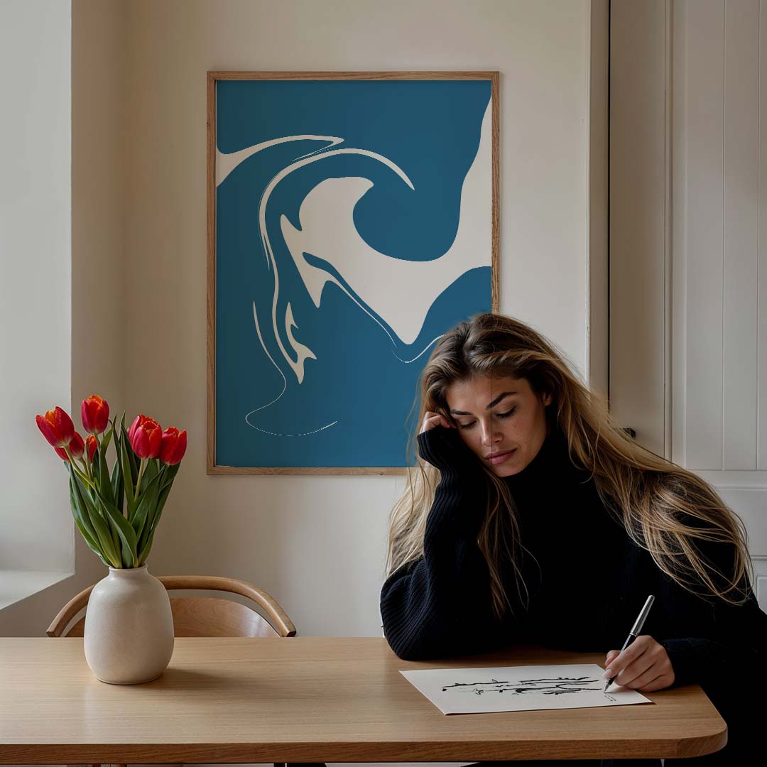 Vloeiende Abstractie – staande muurposter met kleurrijke abstracte vormen