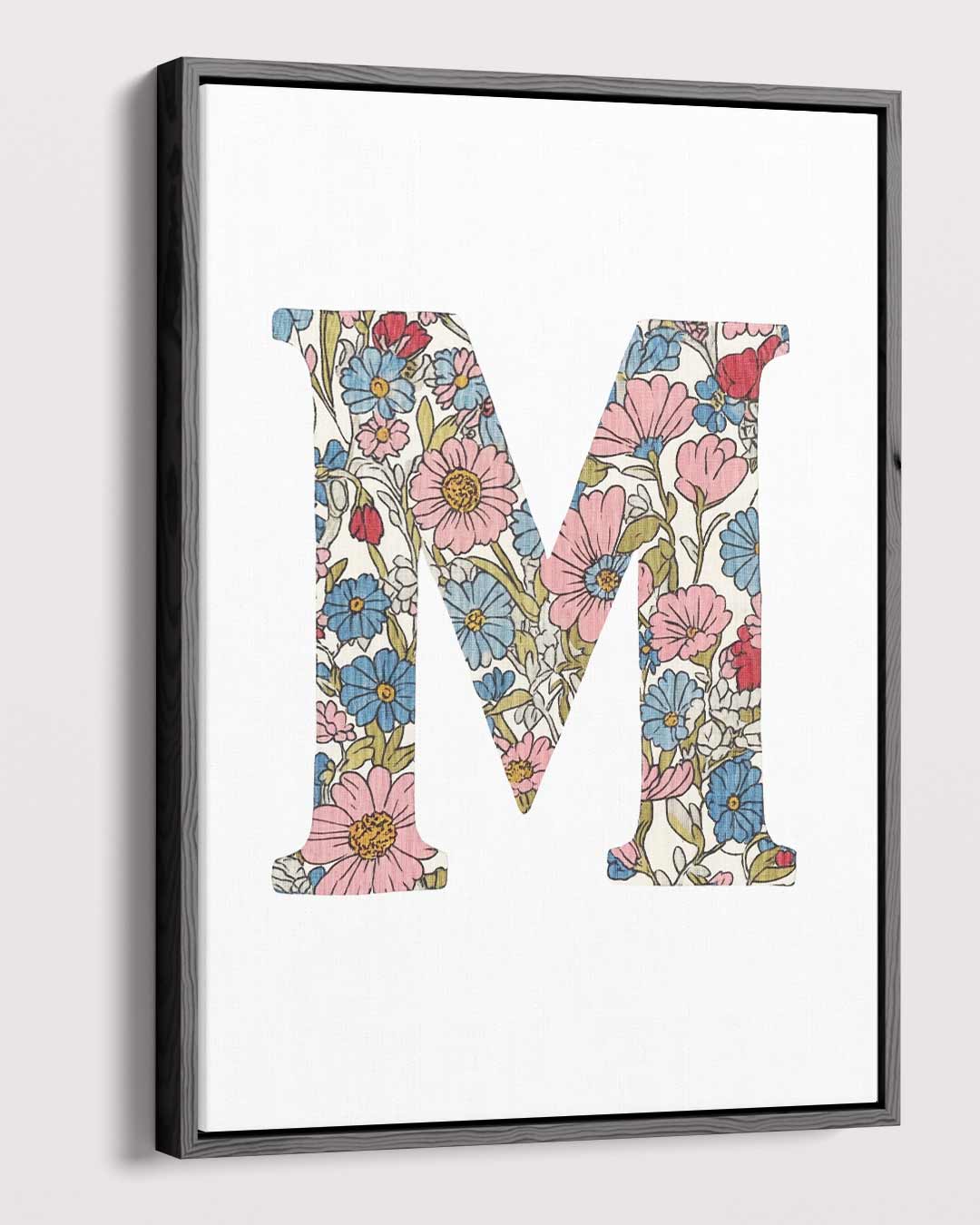 Bloemenpatroon Muurdecoratie Letter M – plexiglas wanddecoratie in portret formaat