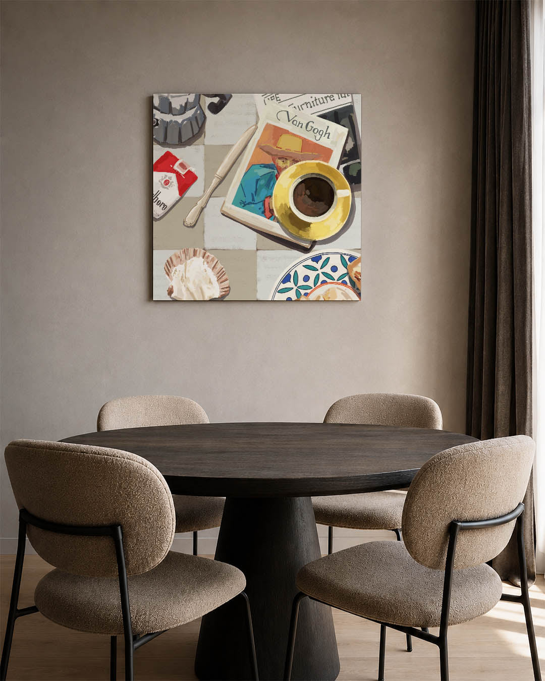 Kleurrijk ontbijt tafereel kunstwerk – vierkante wanddecoratie – dit werk toont een tafel met diverse objecten zoals een kop