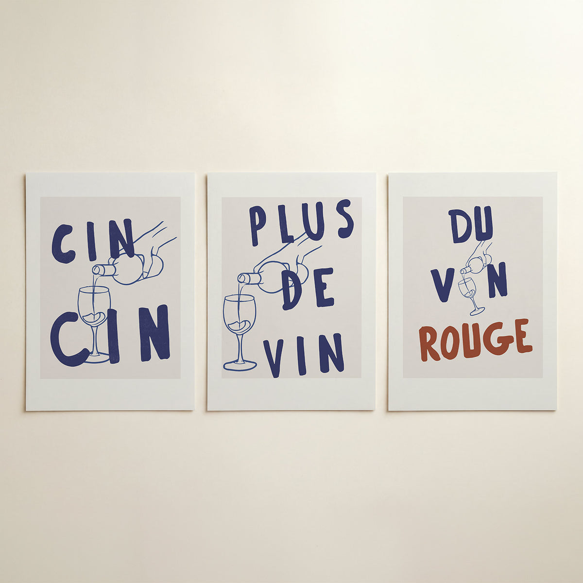 Lijnen en cheers – driedelige posterset in interieur