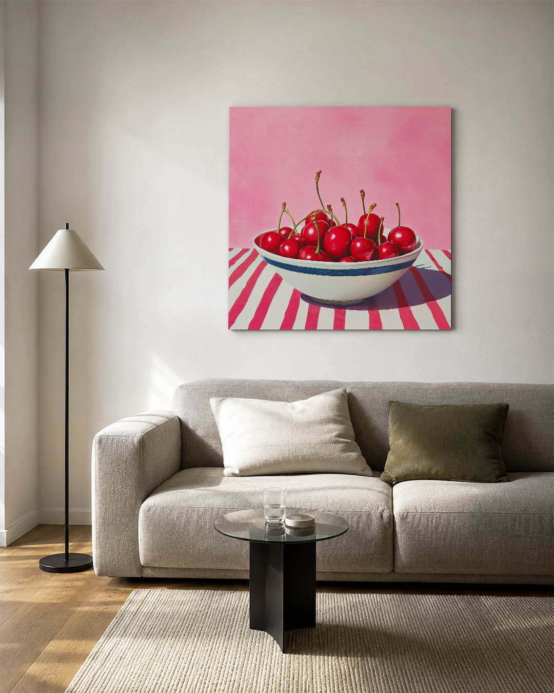 Kersen in kom kunstwerk – detailweergave – dit werk toont een kom vol glanzende kersen tegen een roze achtergrond. De