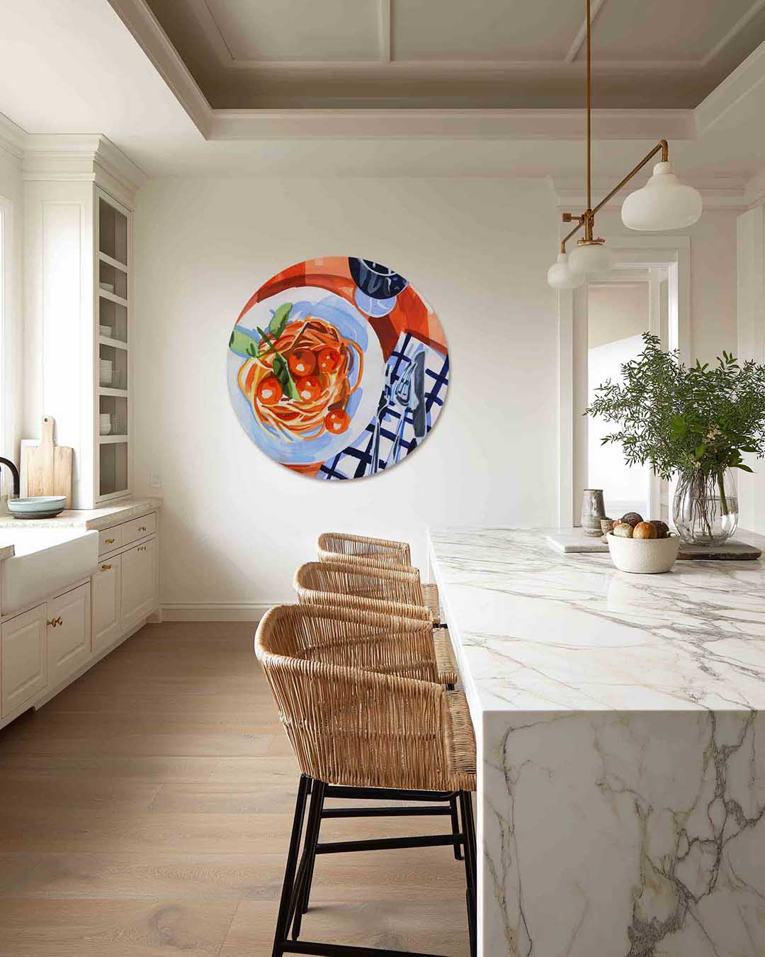 Spaghetti en wijn – abstracte muurcirkel als ronde wanddecoratie