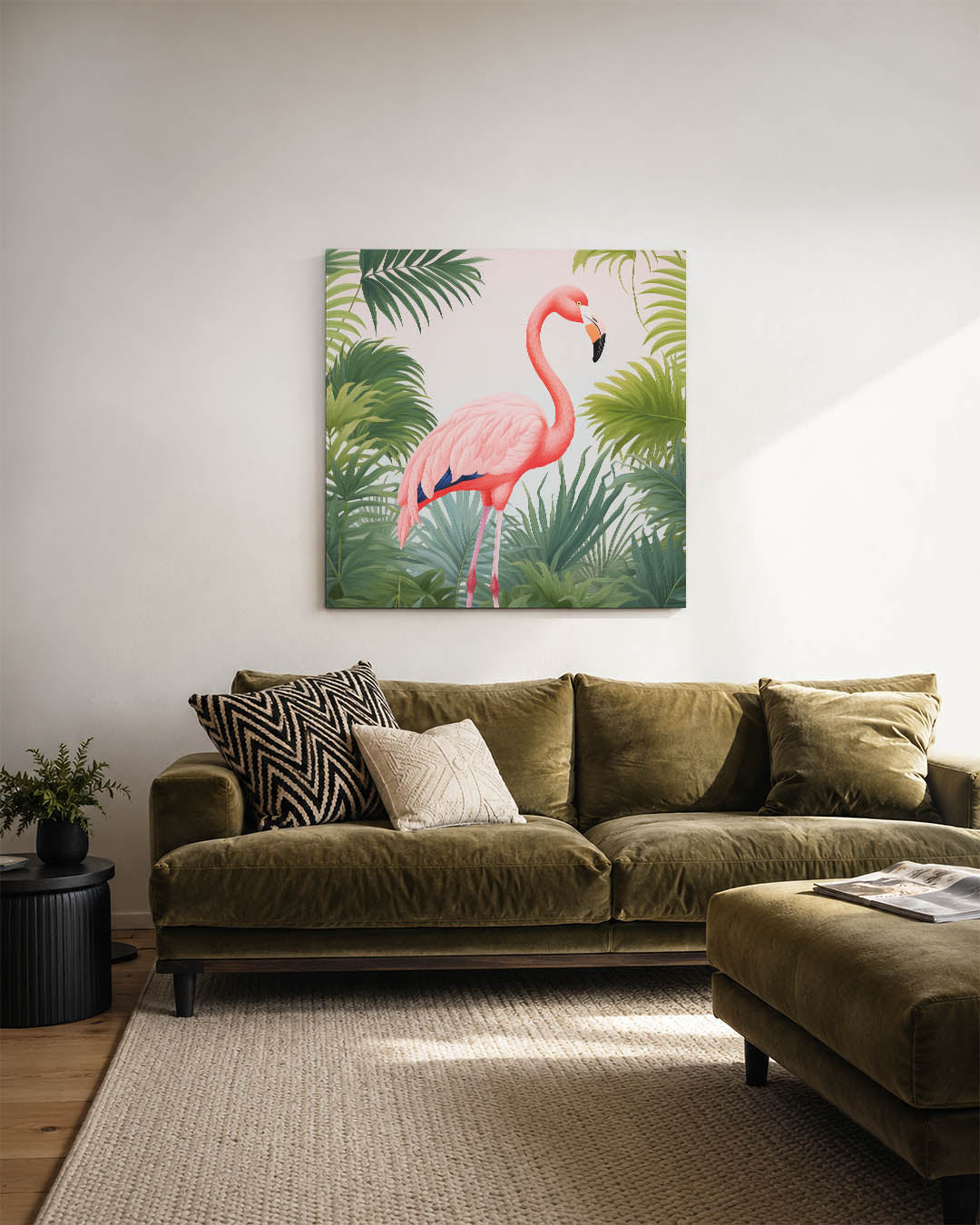 Flamingo en bladeren kunstwerk – sfeerbeeld – dit werk toont een roze flamingo omringd door groene bladeren. De compositie is
