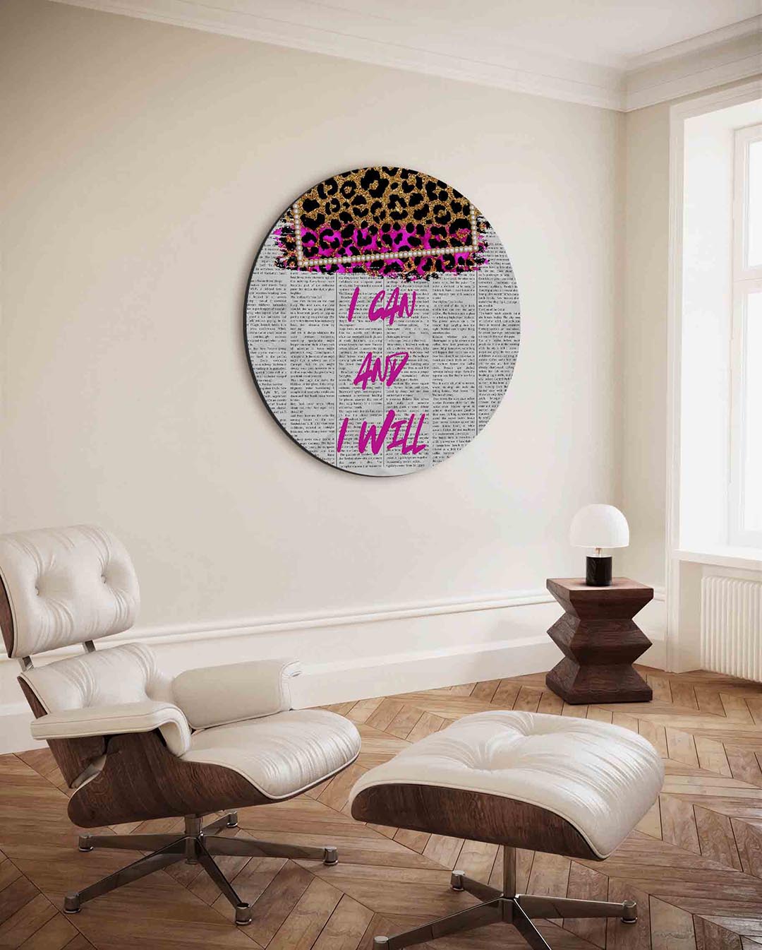 Luipaardprint en tekst – ronde Pop Art wanddecoratie van WallArtistic