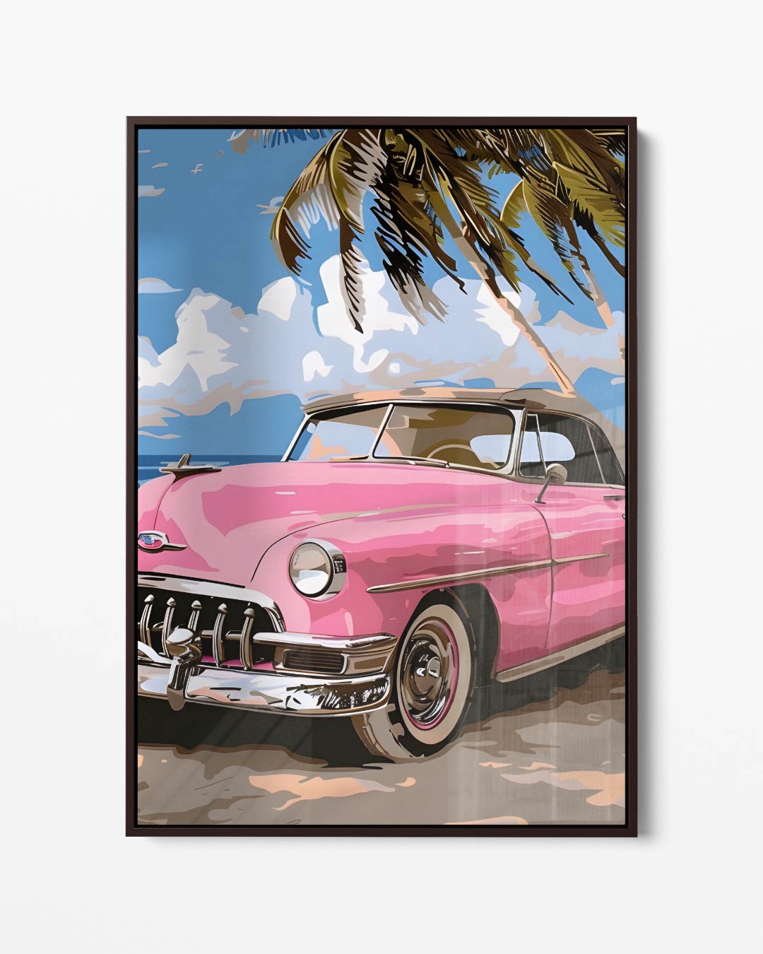 Roze Oldtimer aan het Strand – portret kunstwerk als wanddecoratie