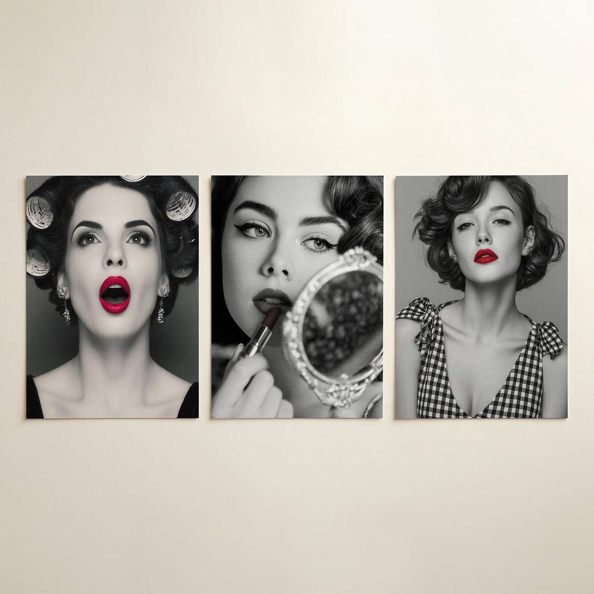 Abstract driedelige posterset in interieur
