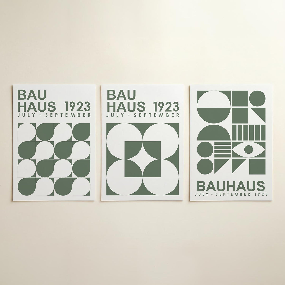 Vorm en kleur driedelige posterset in interieur