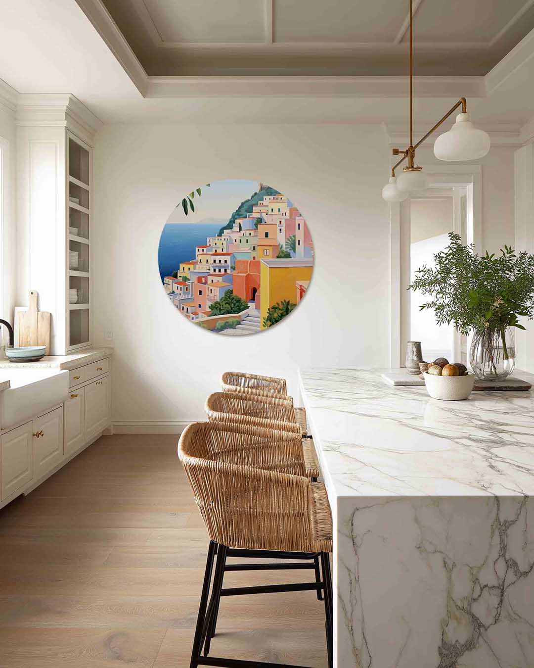 Kleurrijke huizen aan zee – abstracte muurcirkel als ronde wanddecoratie