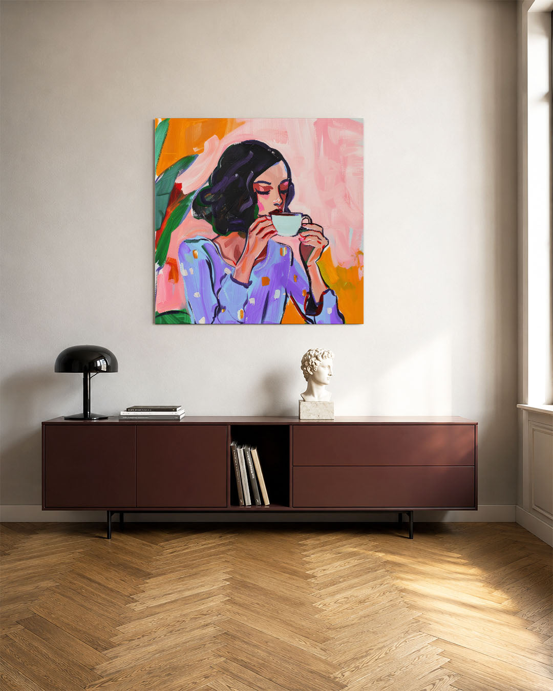 Vrouw met koffiekop kunstwerk – tweede productweergave – dit werk toont een vrouw die geniet van een kopje koffie. De