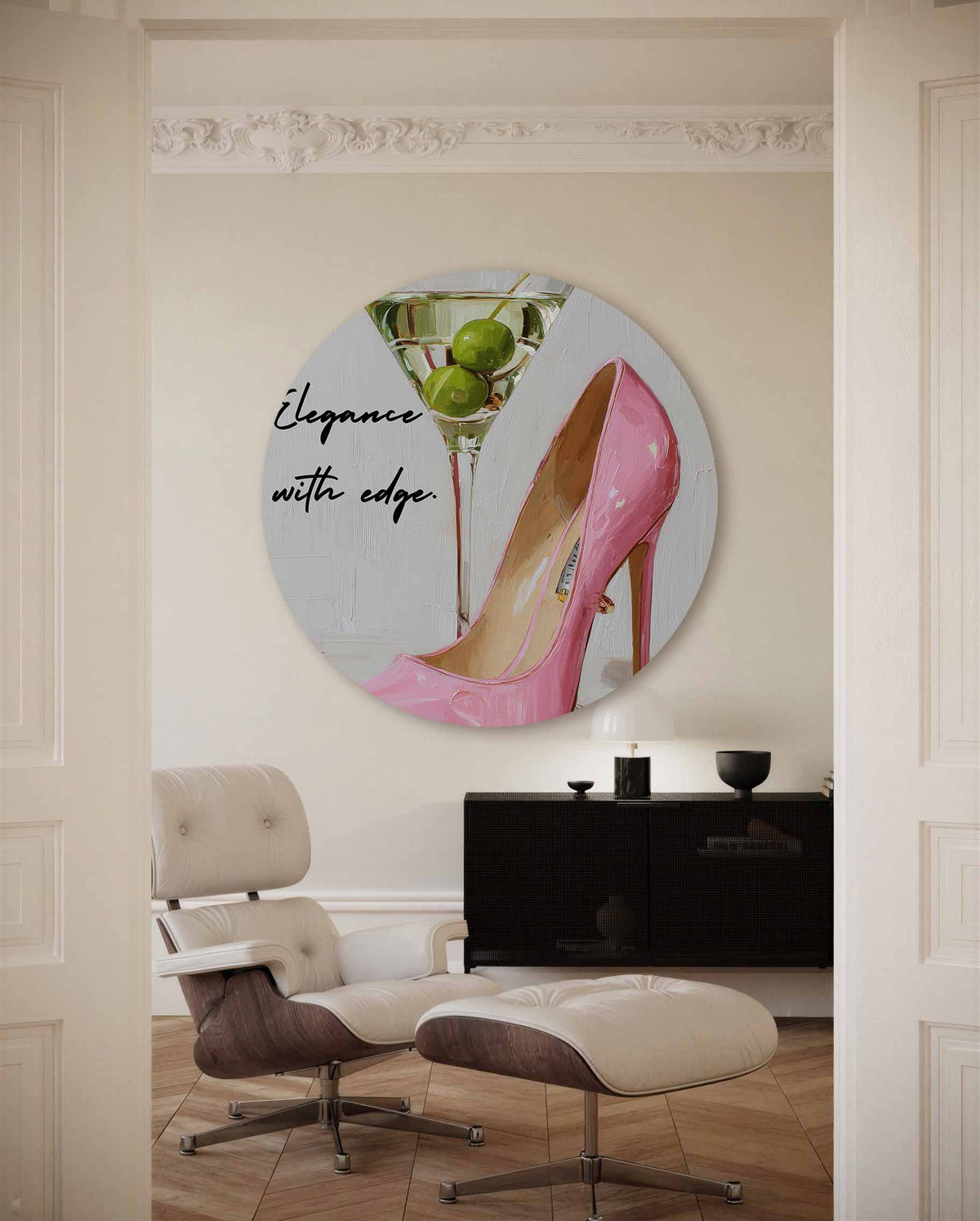 Martini en roze pump – kleurrijke Pop Art muurcirkel voor aan de muur