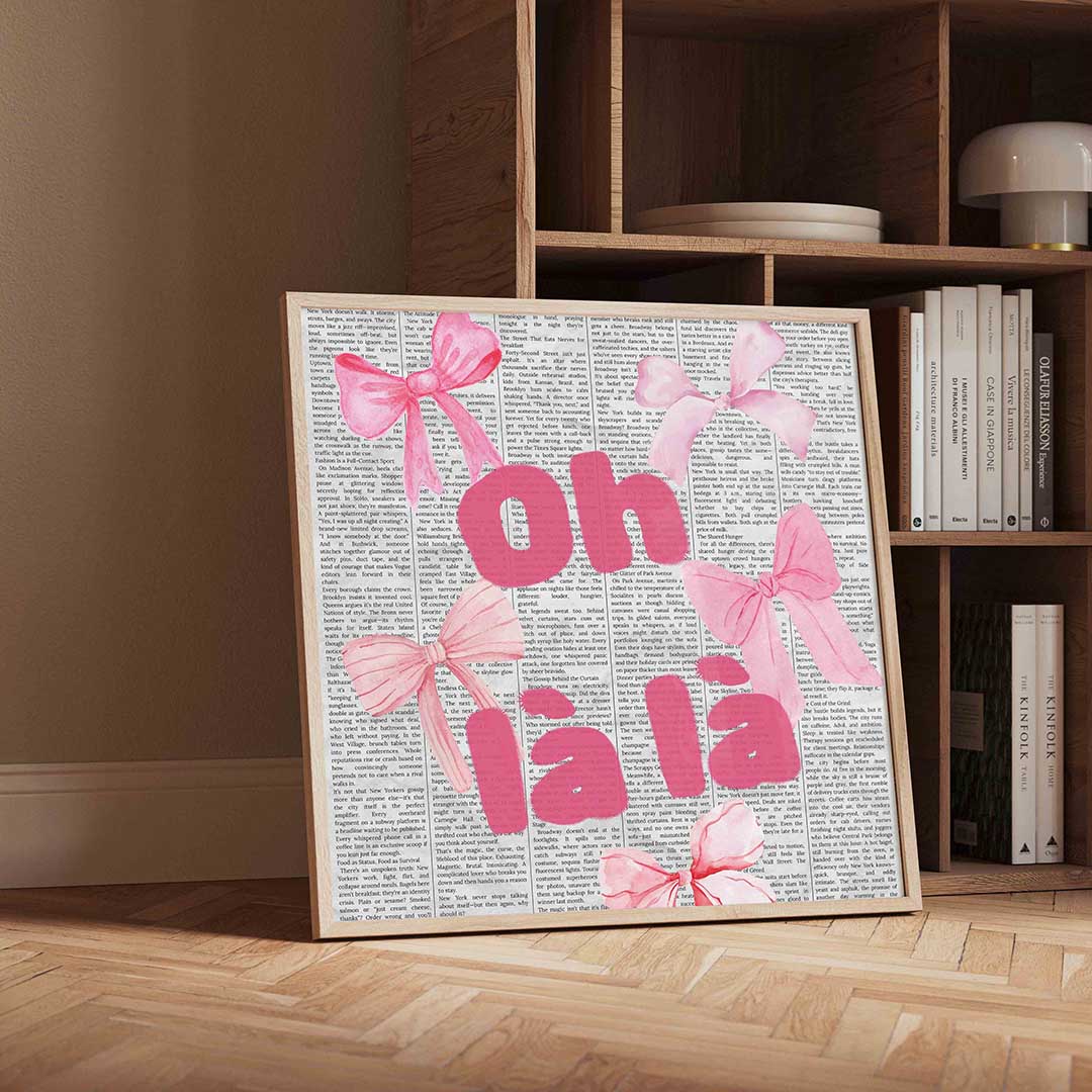 Oh la la roze strikjes – vierkante Pop Art wanddecoratie van WallArtistic
