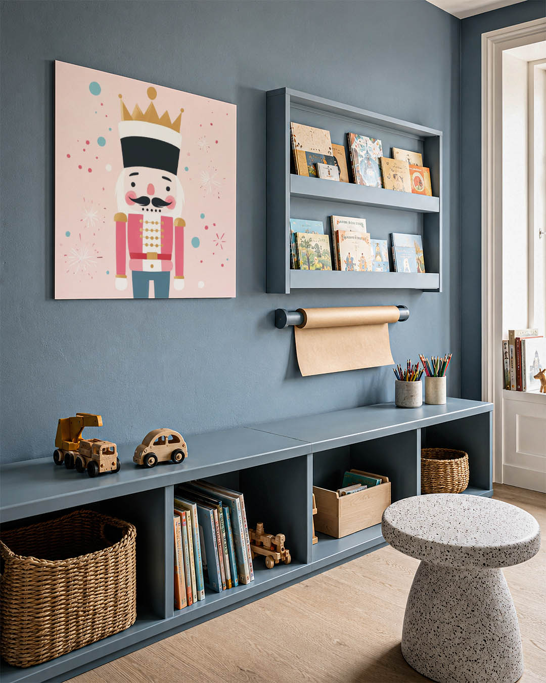 Illustratie van een notenkraker kunstwerk – detailweergave – dit werk toont een notenkraker met een gouden kroon en
