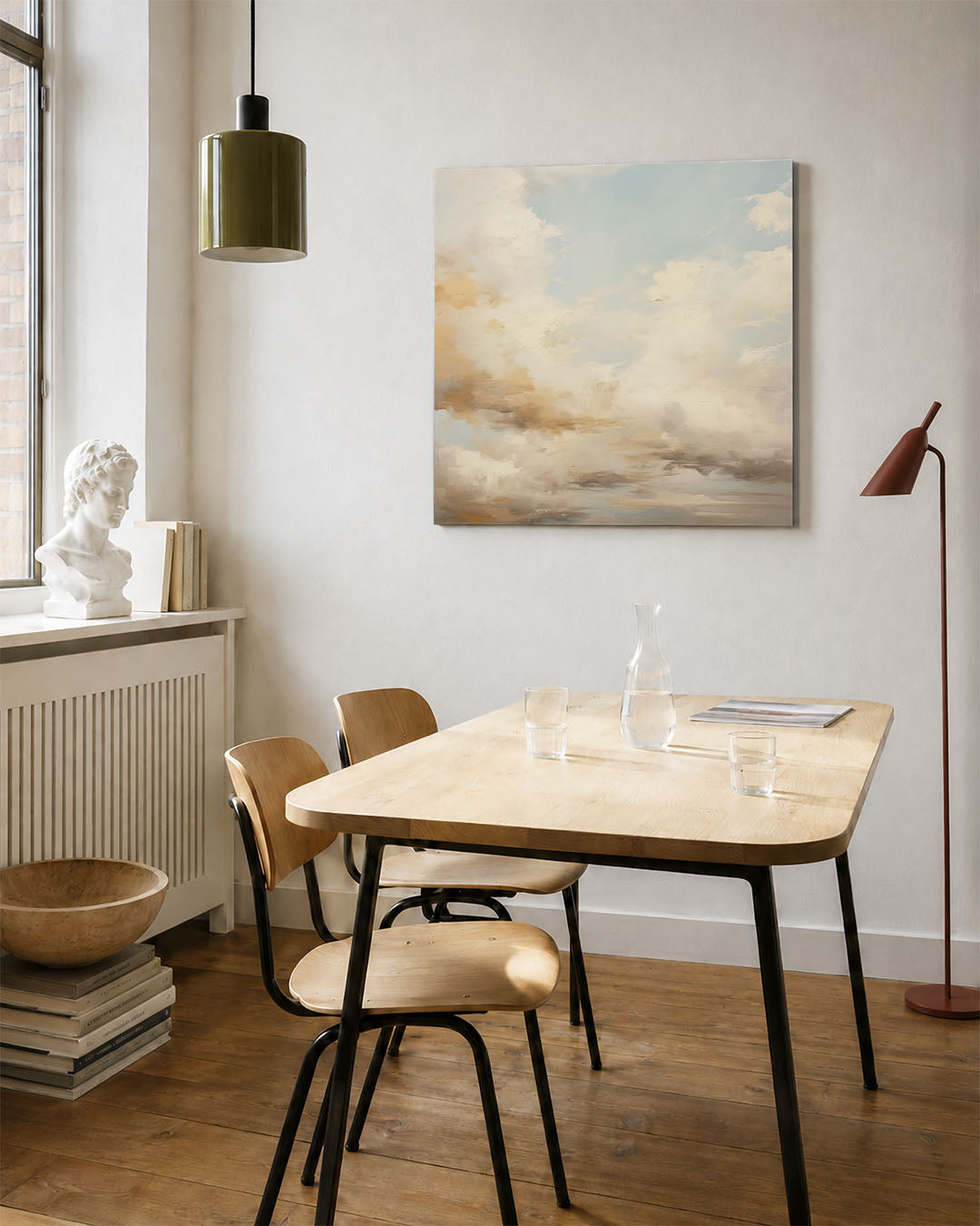 Dromerige wolkenlucht kunstwerk – vierkante wanddecoratie – dit werk toont een serene lucht met zachte wolken in beige en