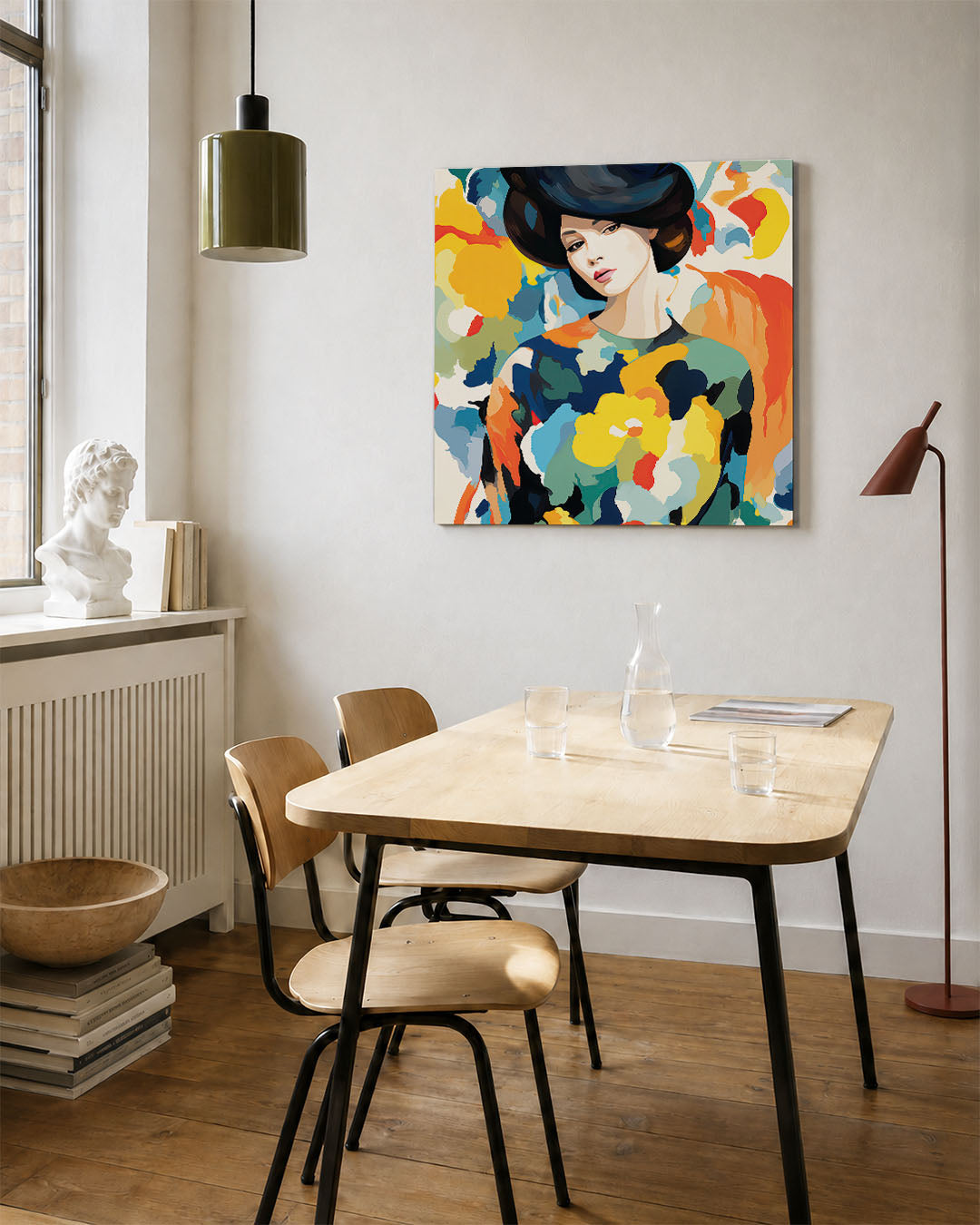 Vrouwelijk portret kleurenexplosie kunstwerk – vierkante wanddecoratie – dit werk toont een vrouw omgeven door een levendige