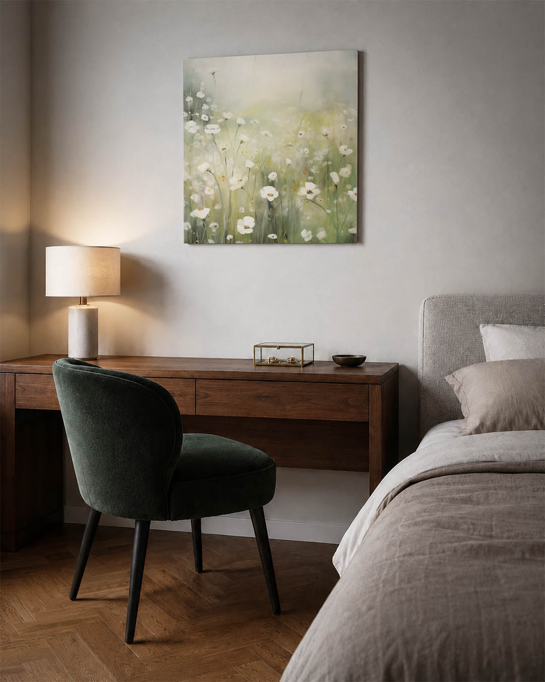 Dromerige bloemenweide kunstwerk – materiaalweergave – dit kunstwerk toont een bloemenweide met delicate witte bloemen tegen