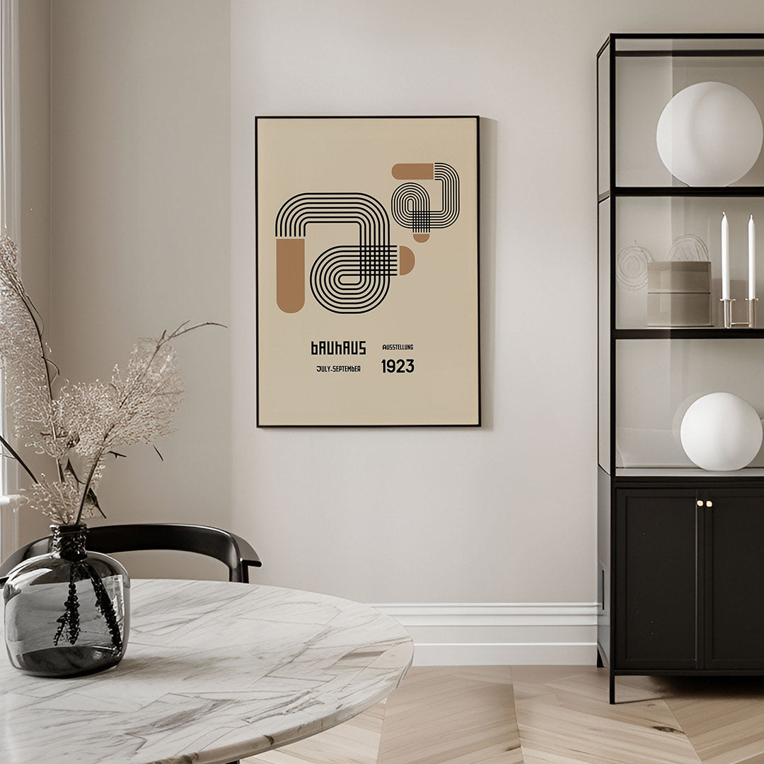 Lijnenspel en vlakverdeling – geometrische Bauhaus poster in staand formaat