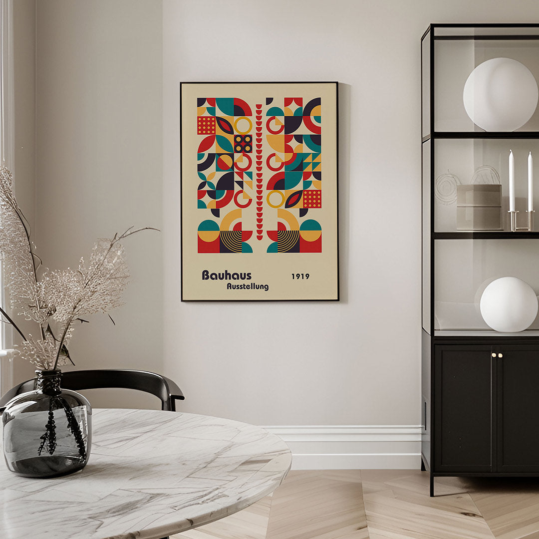 Vormritme en kleur – geometrische Bauhaus poster in staand formaat