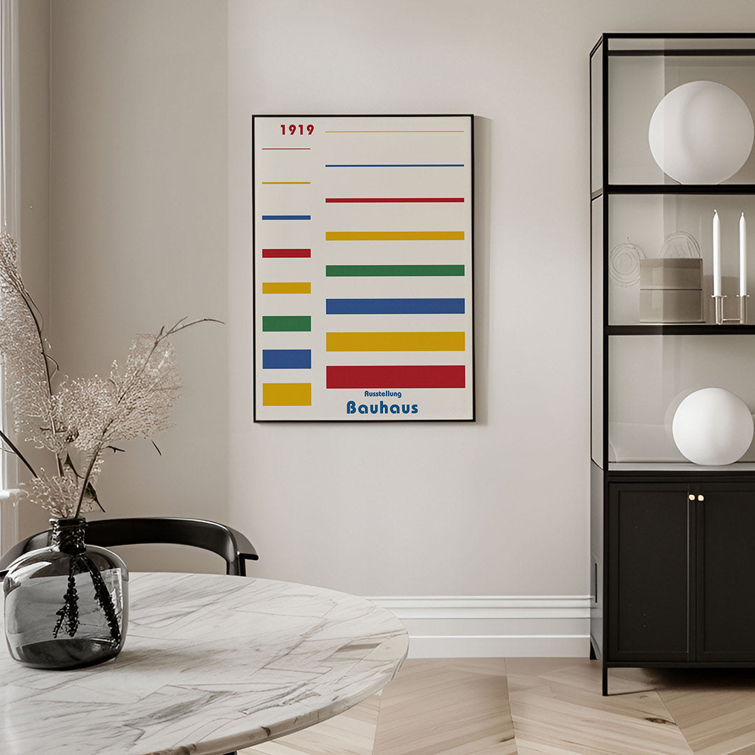 Lijnen en kleurvlakken – geometrische Bauhaus poster in staand formaat