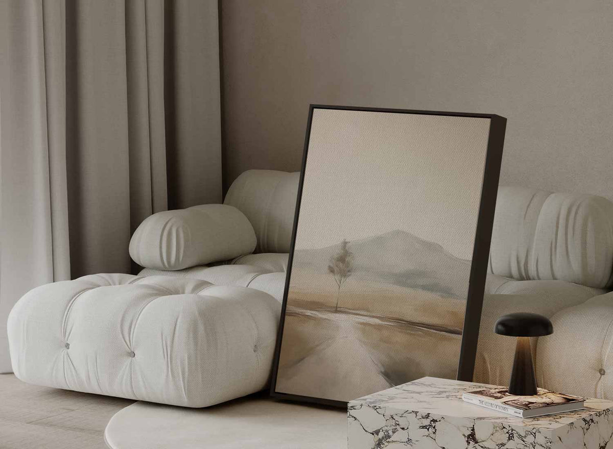 Eenzame Boom in Zacht Landschap – staande wandkunst voor woonkamer of interieur