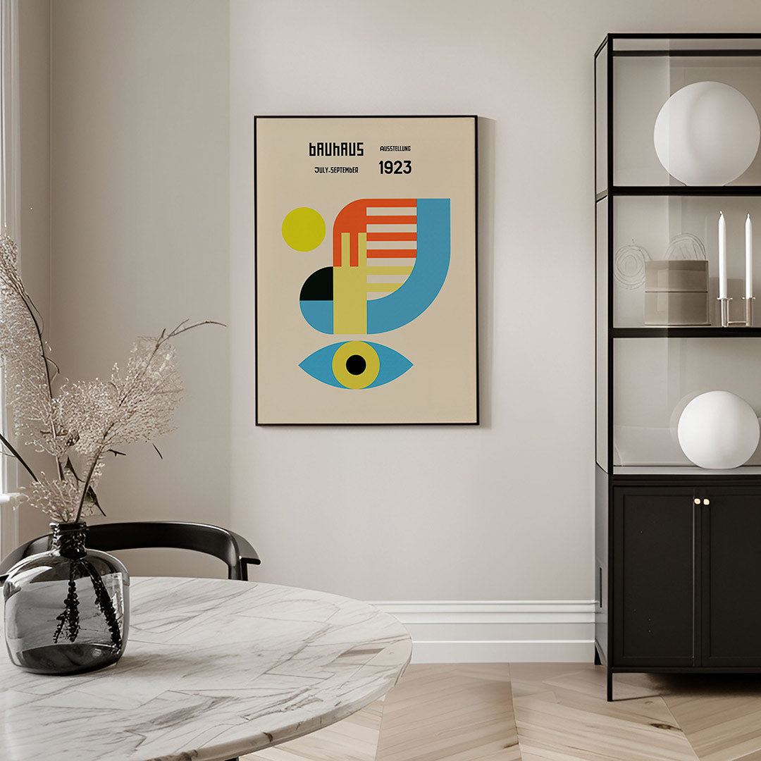 Vorm en kleurvlakken – geometrische Bauhaus poster in staand formaat