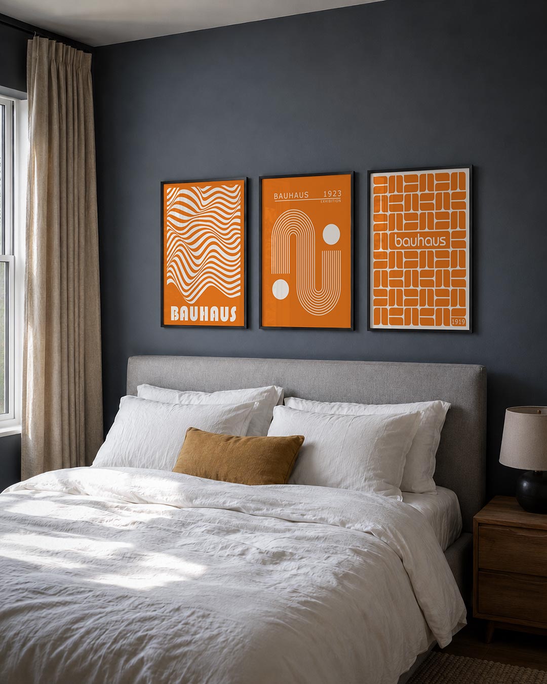 Golvend lijnenspel posterset – derde productweergave – deze posterset in drie delen toont een dynamisch lijnenspel van