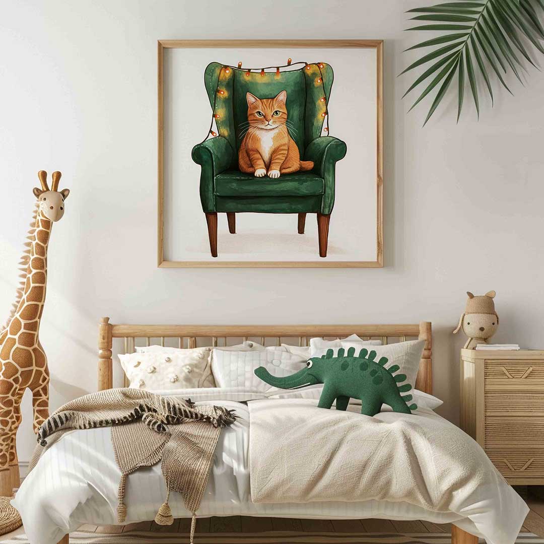 Kat op groene stoel – vierkante kinderkamer wanddecoratie van WallArtistic