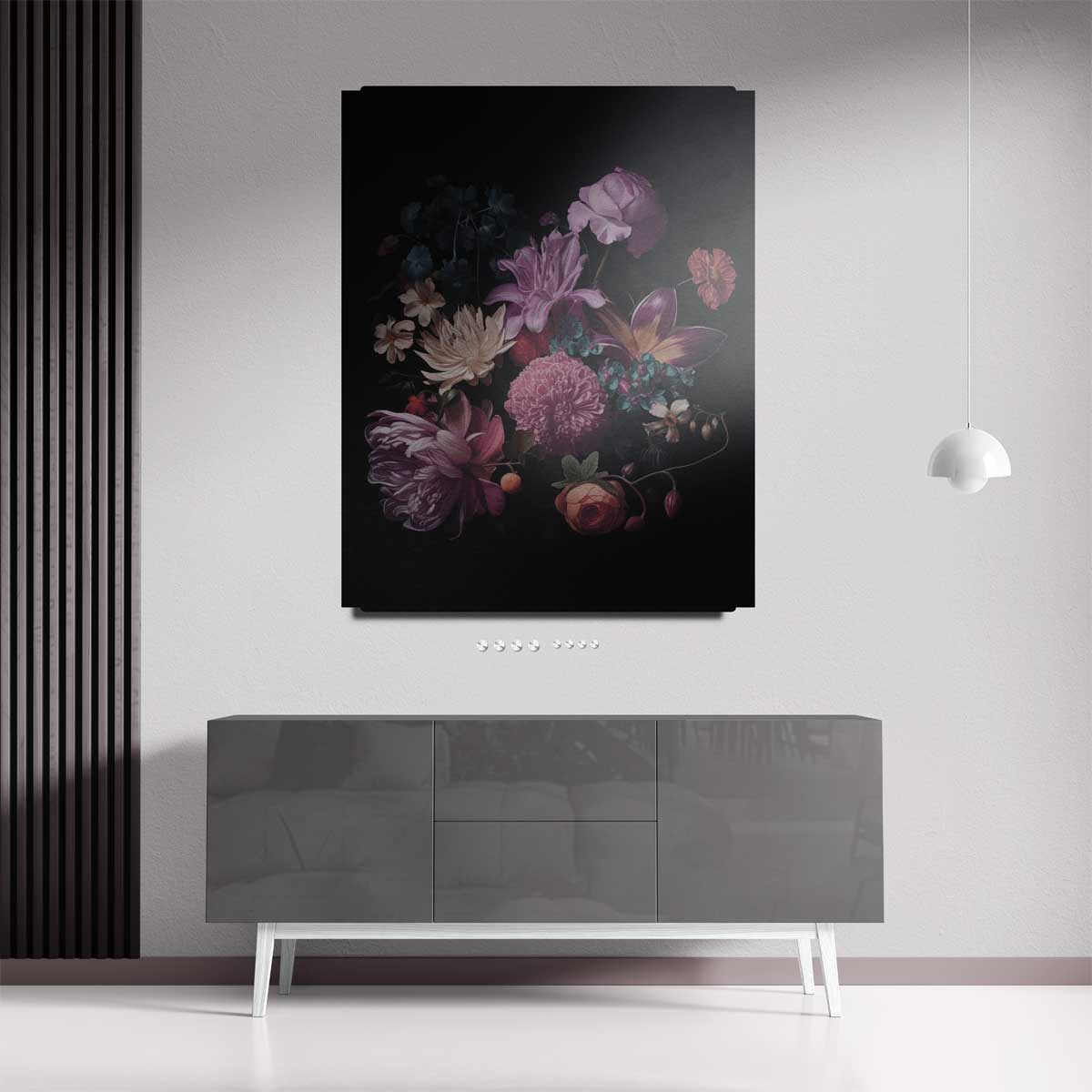 Bloemenexplosie in Donkere Zalen – staand kunstwerk voor modern interieur