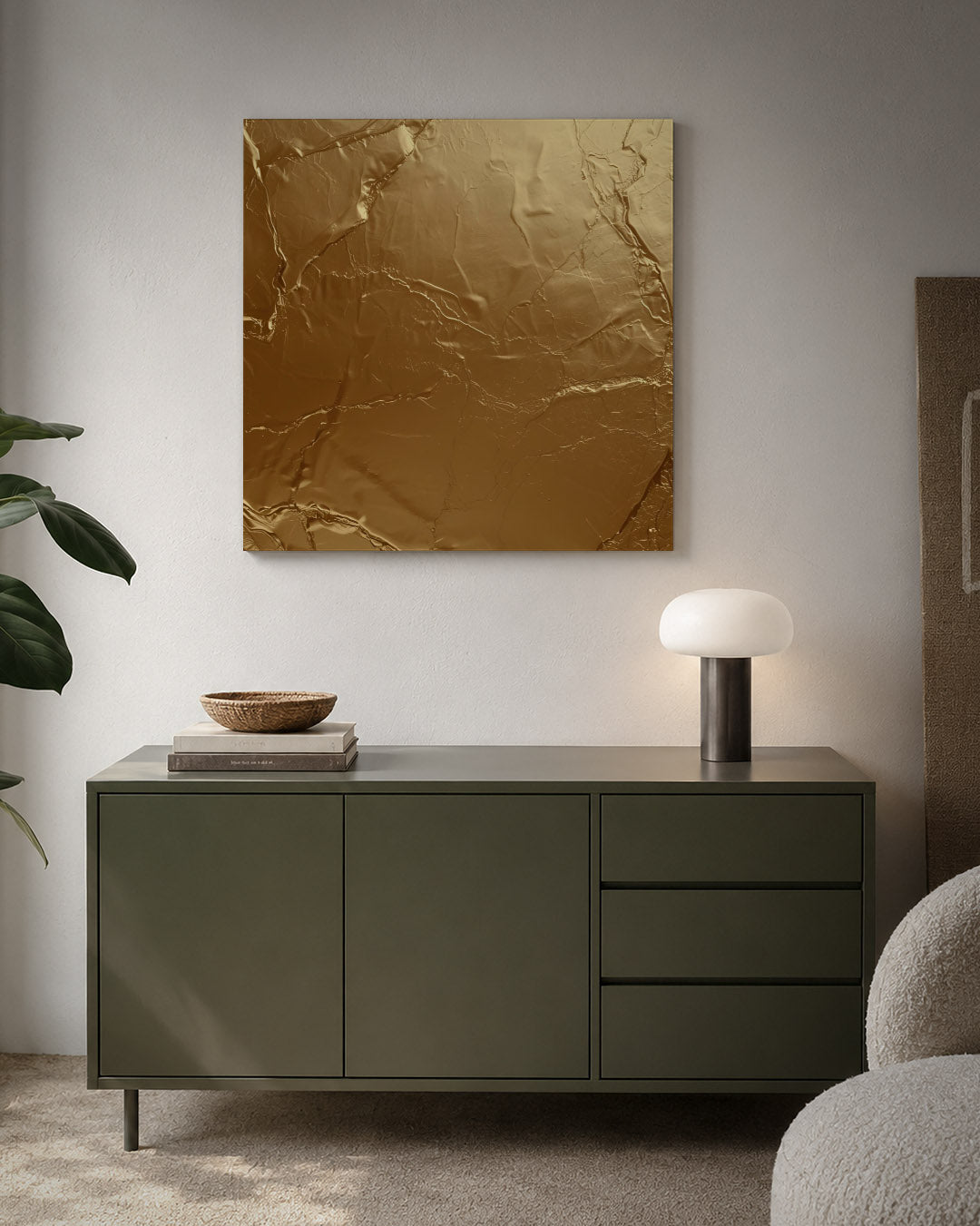 Gouden textuur kunstwerk – detailweergave – dit werk toont een glanzende gouden oppervlakte met subtiele lijnen en vouwen