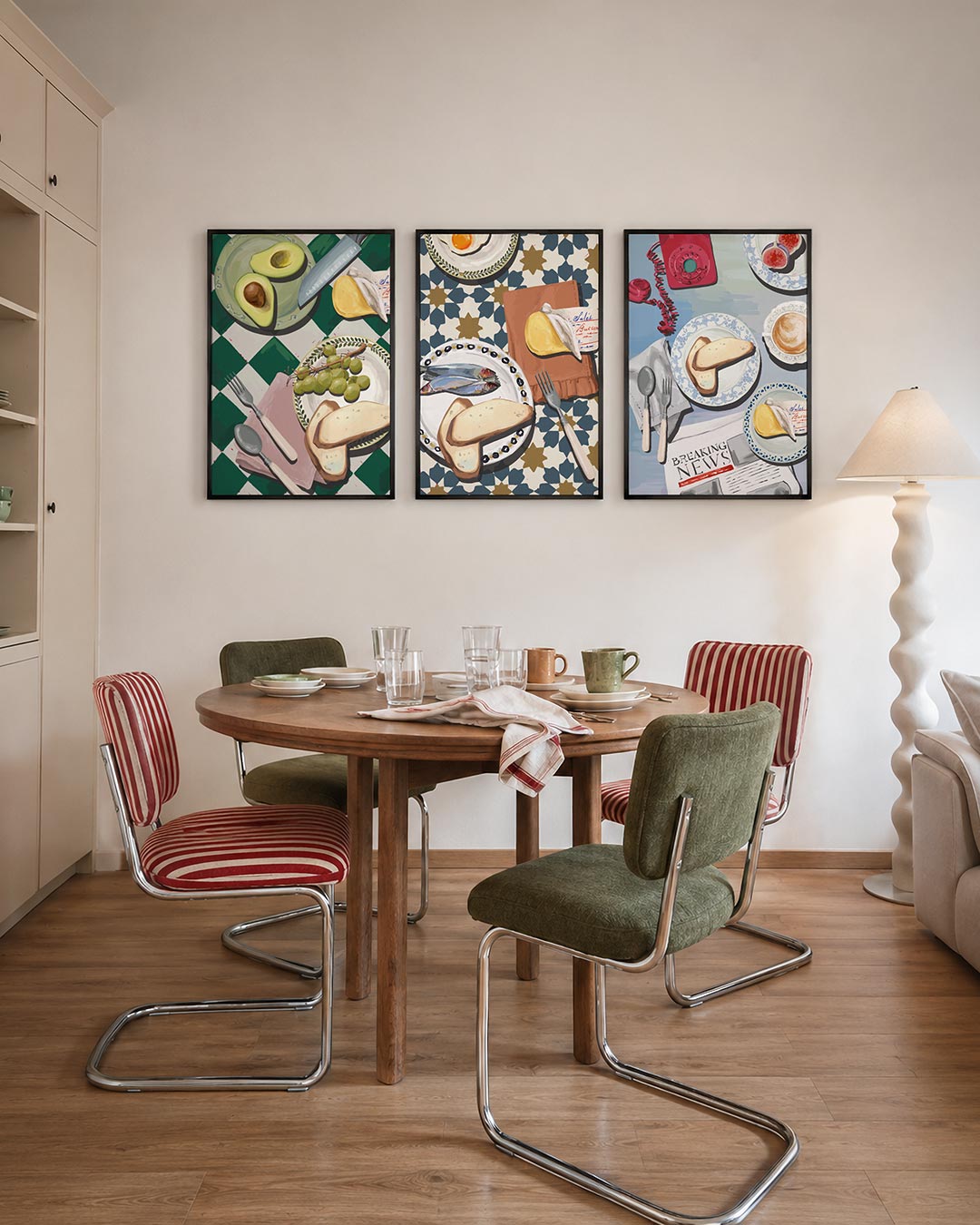 Eettafel moment driedelige posterset – deze driedelige postercombinatie toont een gezellige