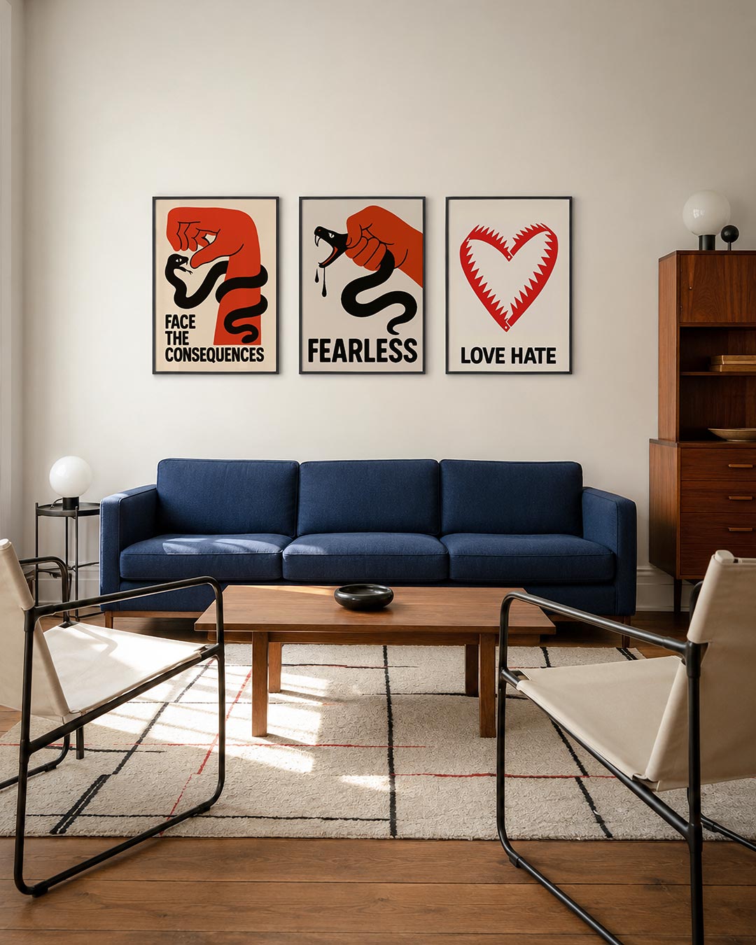 Krachtige confrontatie posterset – derde productweergave – een rode hand en een zwarte slang vormen een dynamisch