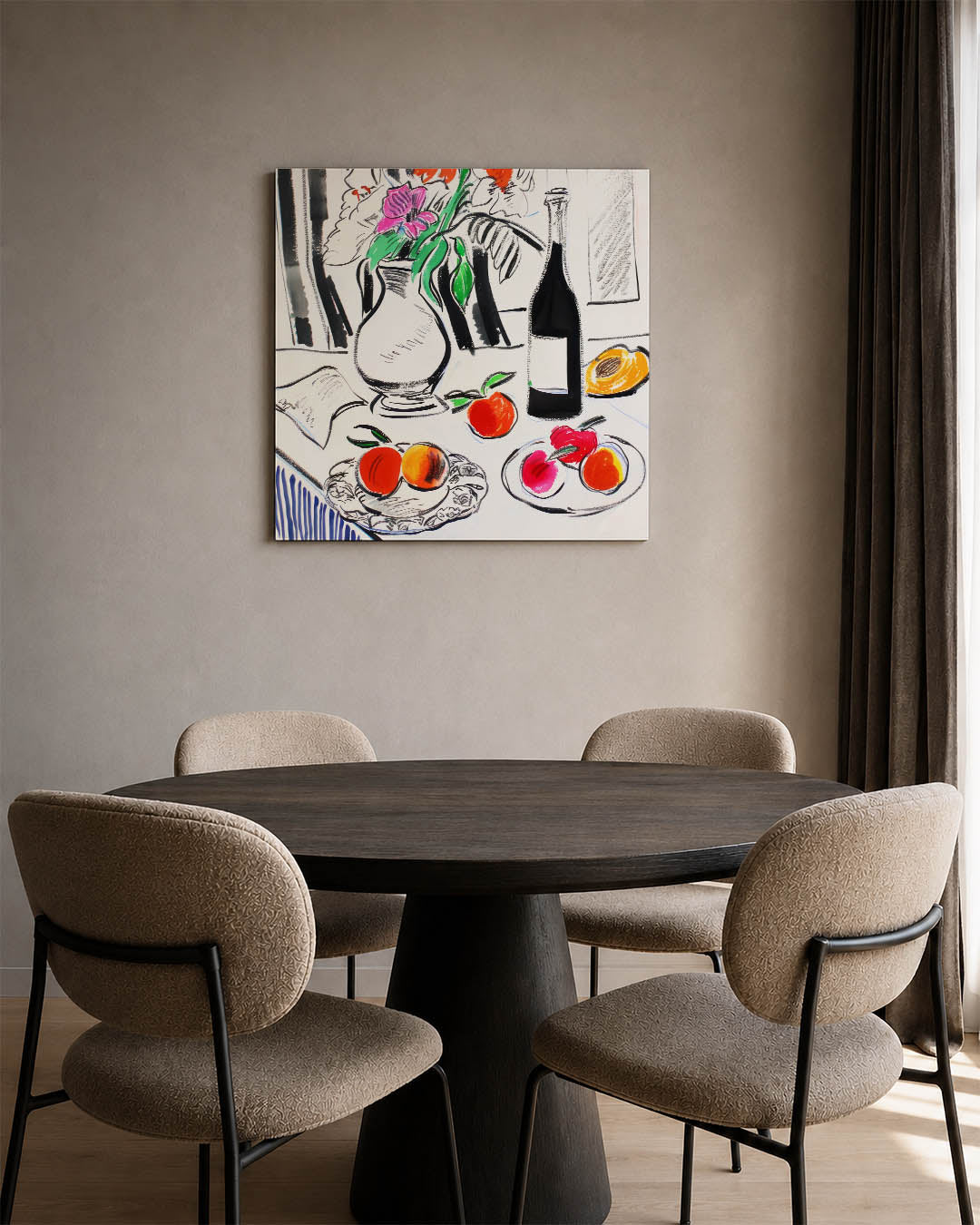 Vrolijke tafelsetting kunstwerk – vierkante wanddecoratie – dit werk toont een levendige tafel met fruit, bloemen en een