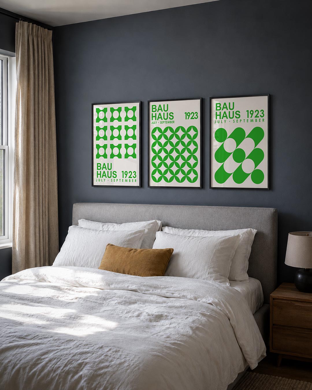 Groene cirkelpatronen posterset – detailweergave – deze posterset toont een ritmisch patroon van groene vormen met cirkels