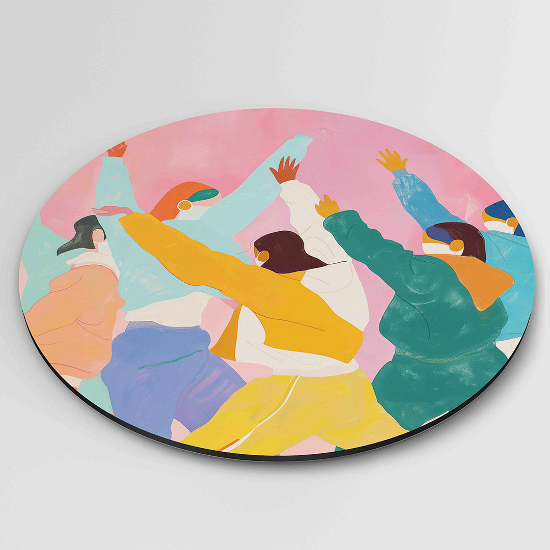 Dansende figuren – kleurrijke wandkunst als muurcirkel
