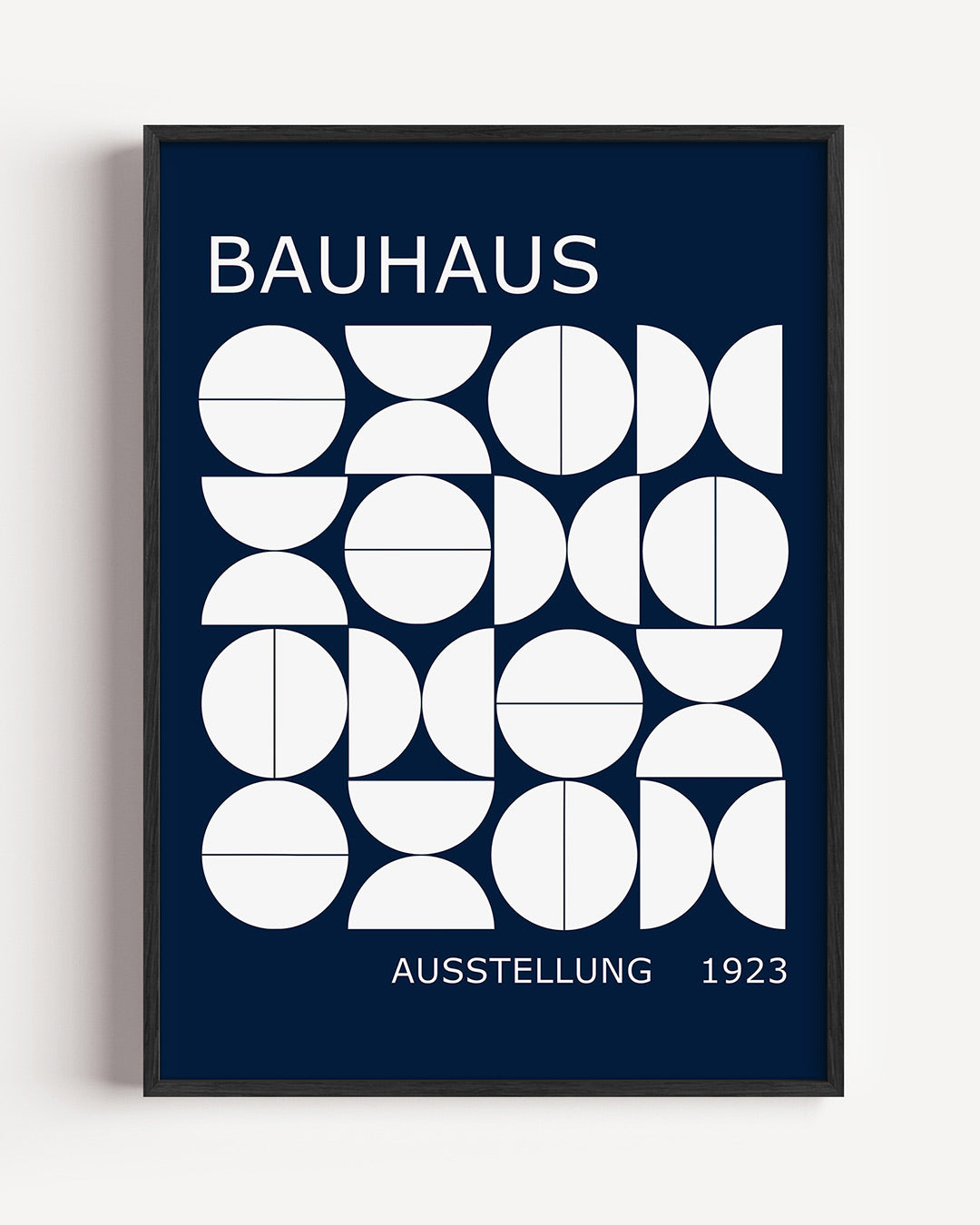Vormritme en lijnen – staande Bauhaus poster als wanddecoratie