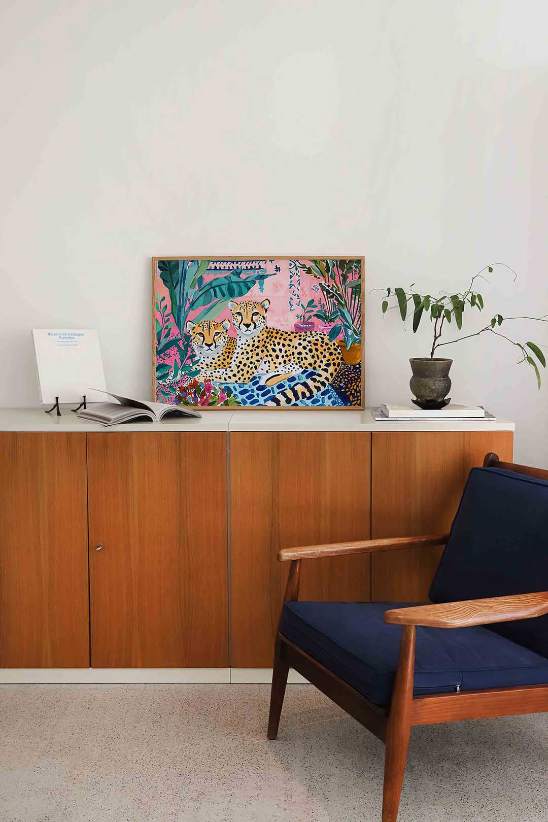 Twee cheeta's en planten – liggende dieren wanddecoratie van WallArtistic