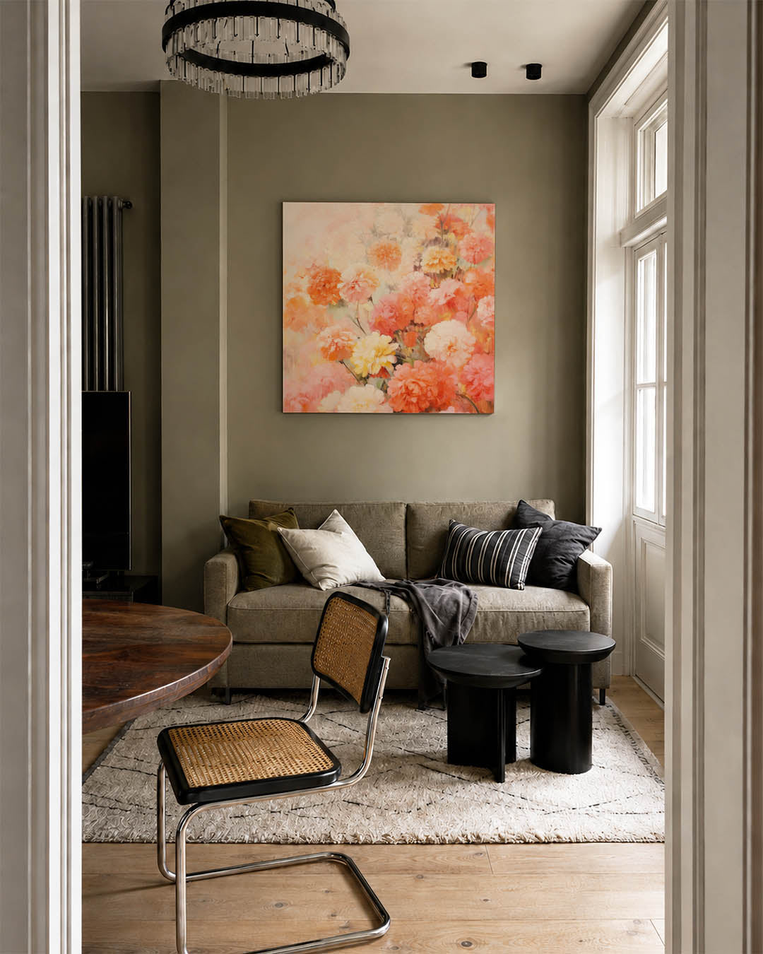 Bloemenexplosie kunstwerk – tweede productweergave – dit werk toont een overvloed aan bloemen in warme tinten. De compositie
