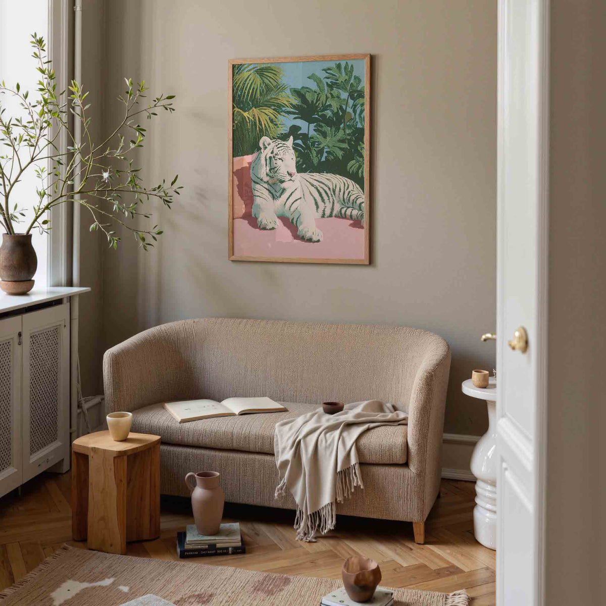 Witte tijger met bladeren – pastel poster in staand formaat