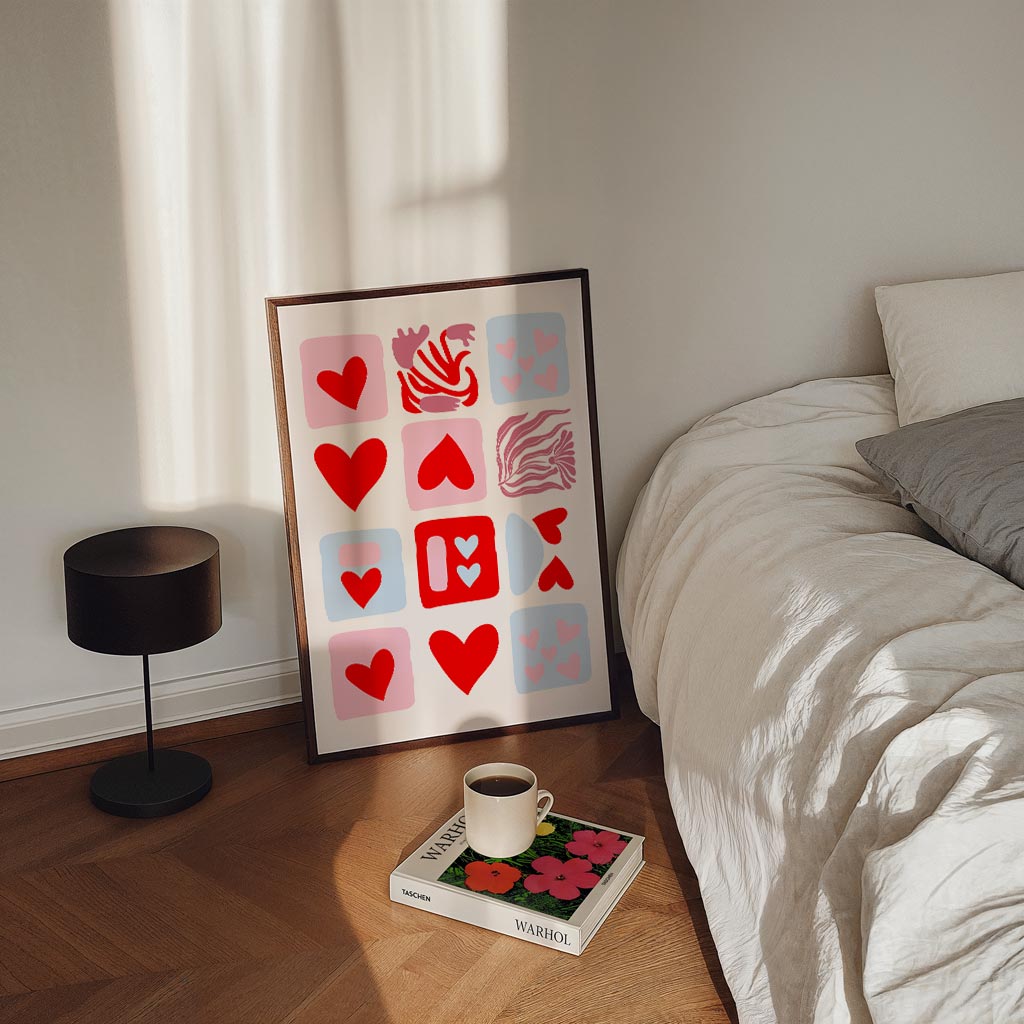Liefdevolle Hartjes Collage – staande zomer wanddecoratie van WallArtistic