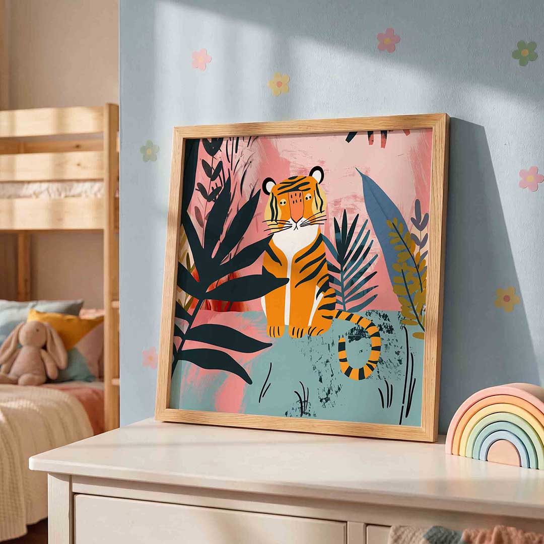 Tijger in jungle – speelse wandkunst als vierkante kinderposter