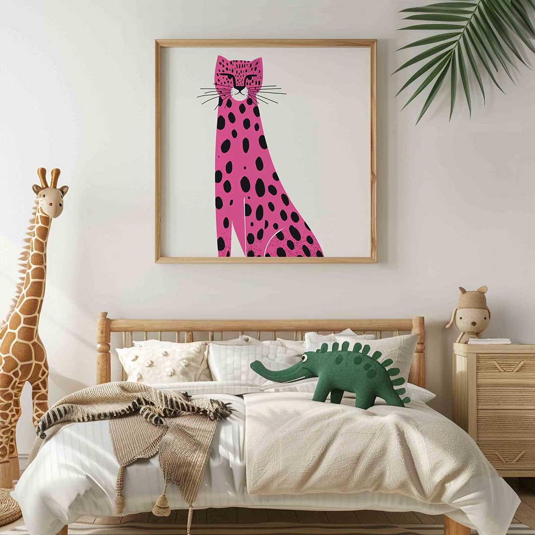 Roze luipaard – vierkante kinderkamer wanddecoratie van WallArtistic