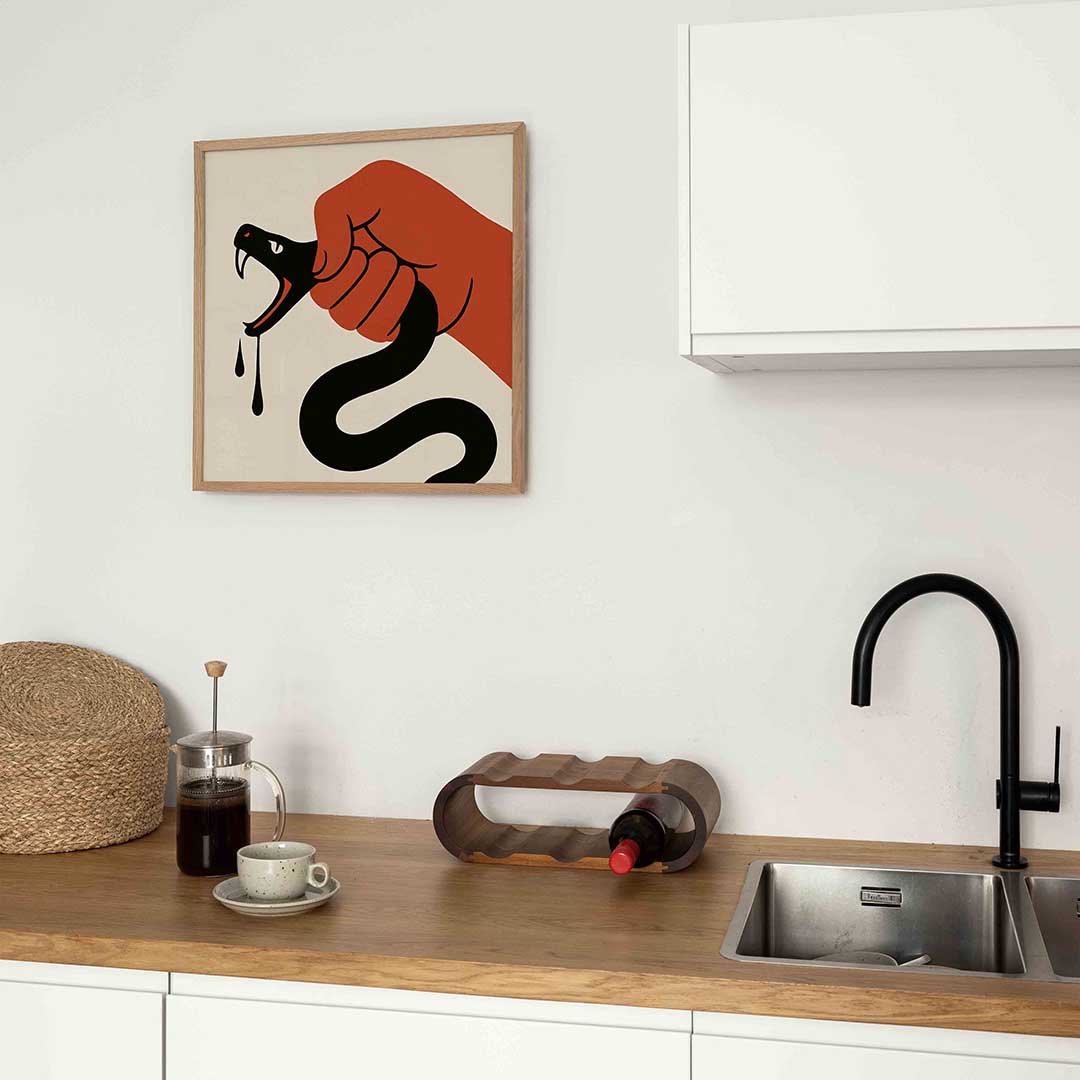 Hand met slang – kleurrijke Pop Art poster in vierkant formaat
