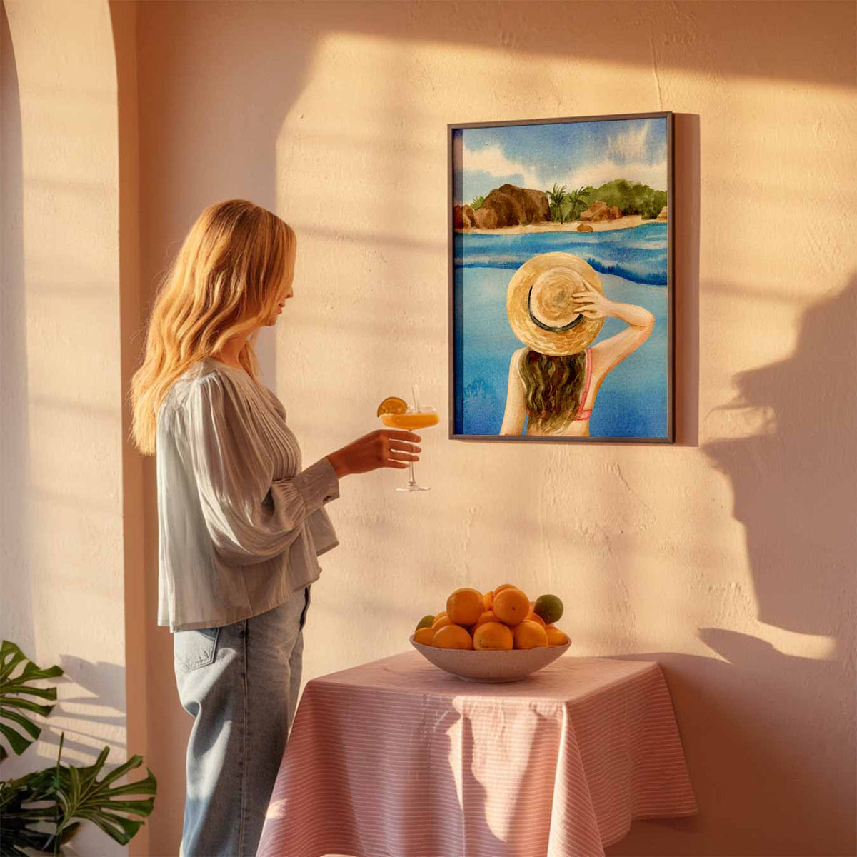 Vrouw bij Zee – zeedierenposter als moderne staande wanddecoratie